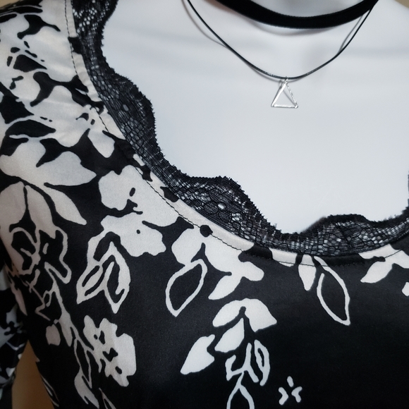 🥳🥳HP!🥳🥳Long Sleeve Top - Picture 4 of 5